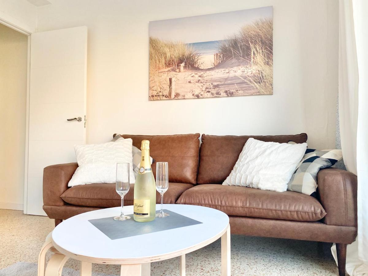 Apartamento "Navarra" 350M De La Playa Playa de Gandia Bagian luar foto