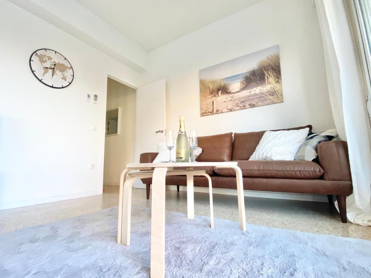 Apartamento "Navarra" 350M De La Playa Playa de Gandia Bagian luar foto